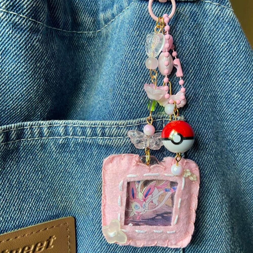 Sylveon Pokemon Keychain